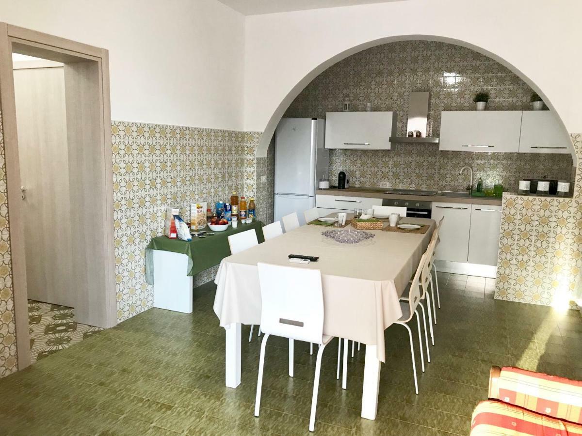 Donnapeppina Siracusa بليميرو المظهر الخارجي الصورة