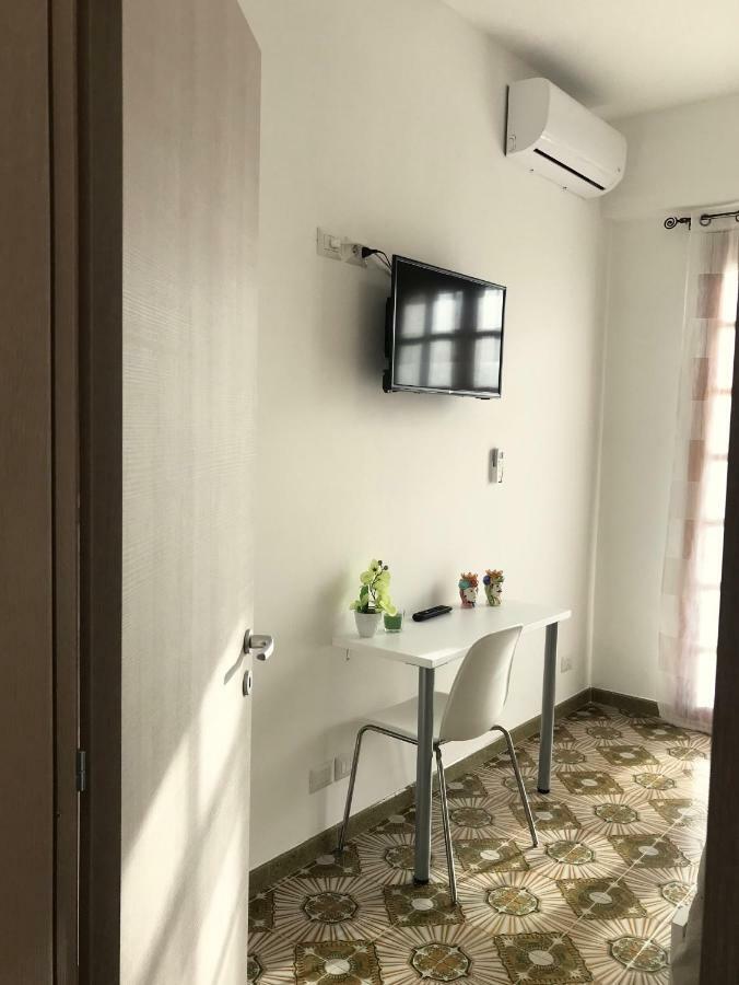 Donnapeppina Siracusa بليميرو المظهر الخارجي الصورة